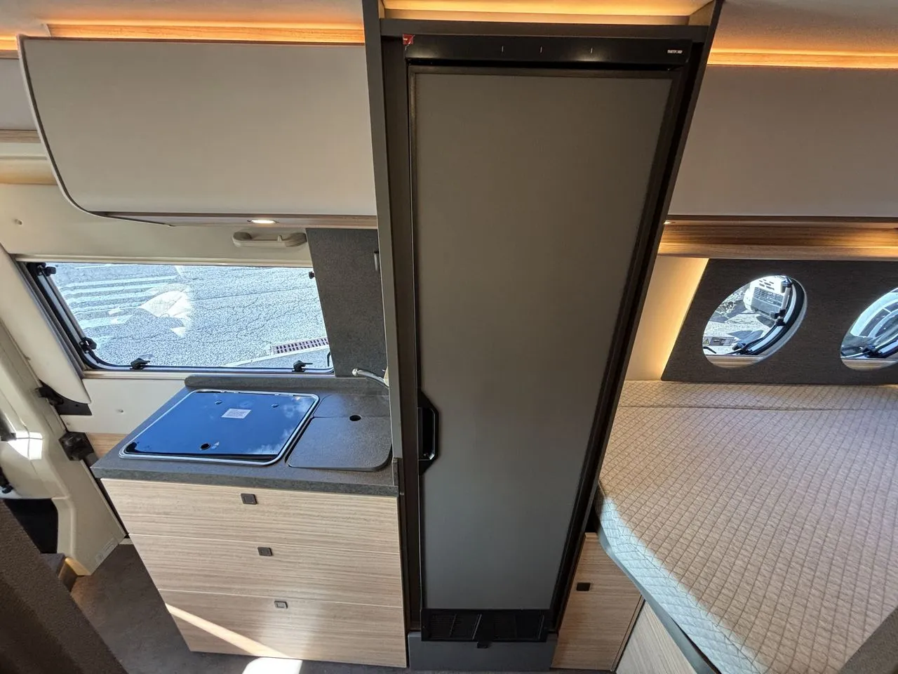 Fourgon aménagé - Malibu - Van Comfort 600 DB For-4 - 2027