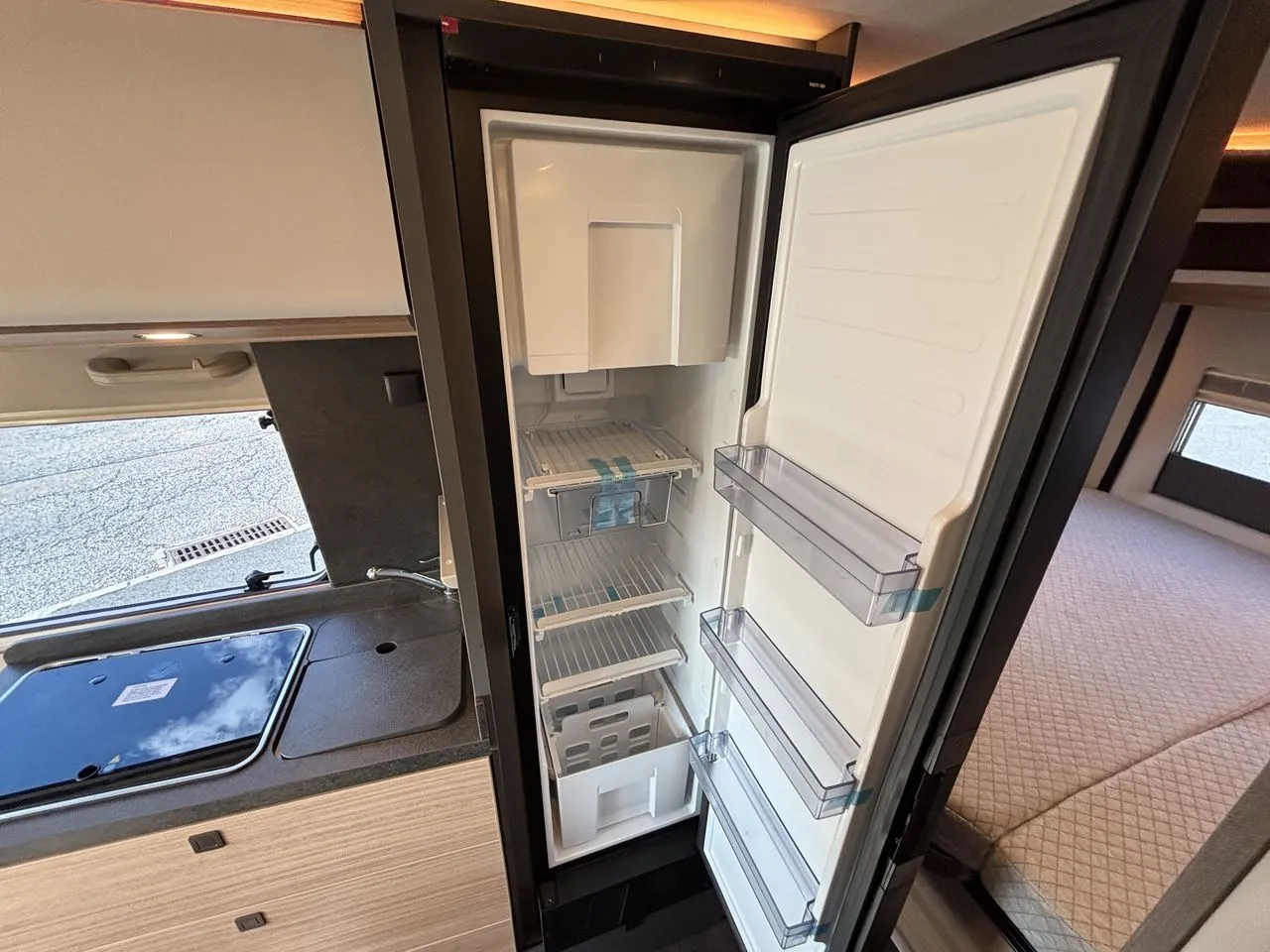 Fourgon aménagé - Malibu - Van Comfort 600 DB For-4 - 2027