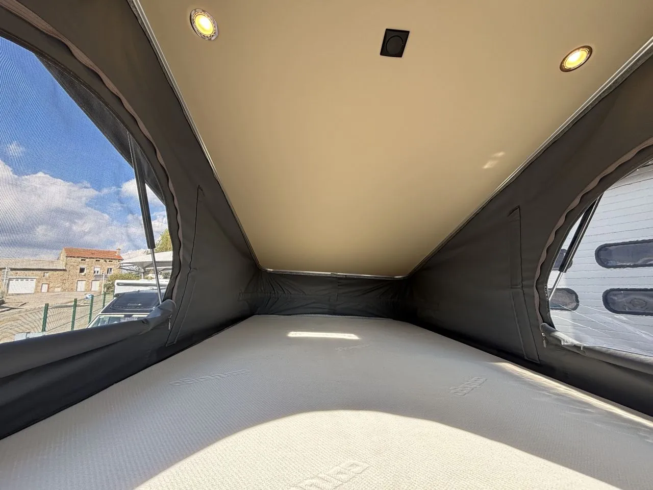 Fourgon aménagé - Malibu - Van Comfort 600 DB For-4 - 2027