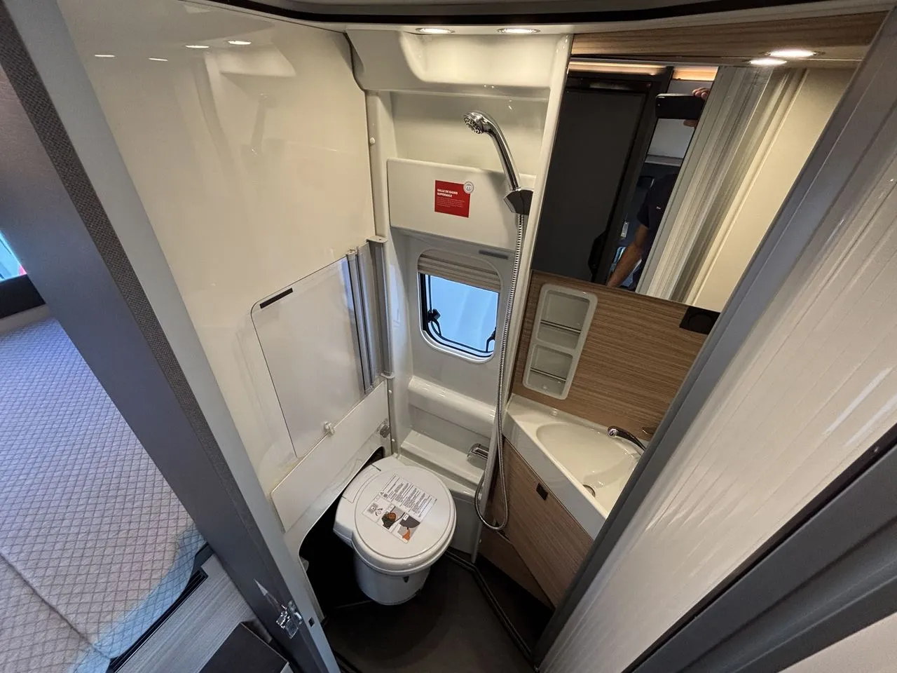 Fourgon aménagé - Malibu - Van Comfort 600 DB For-4 - 2027