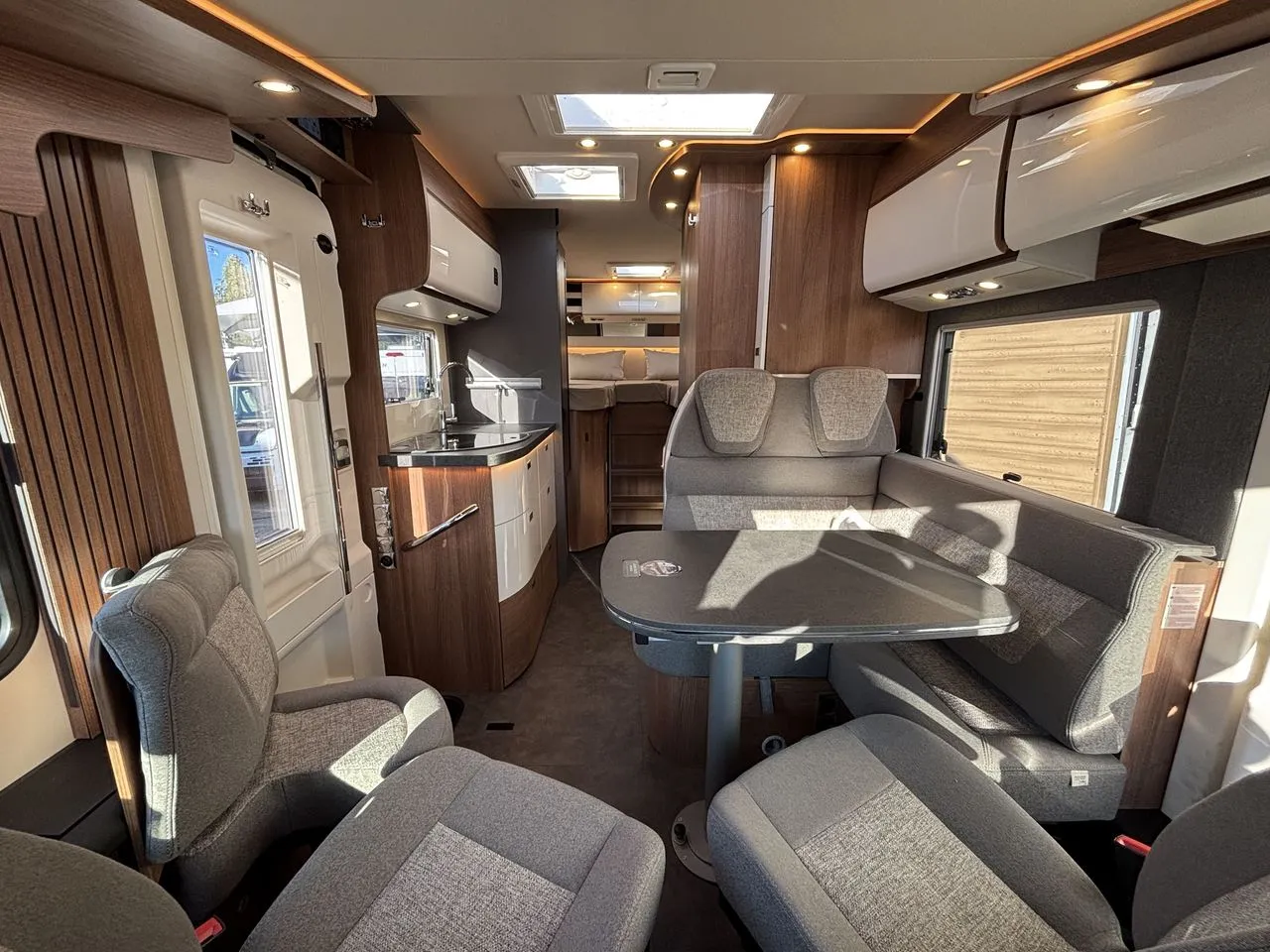 Camping-car - Carthago - C2-Tourer I-141 KB-LE Lightweight - 2027