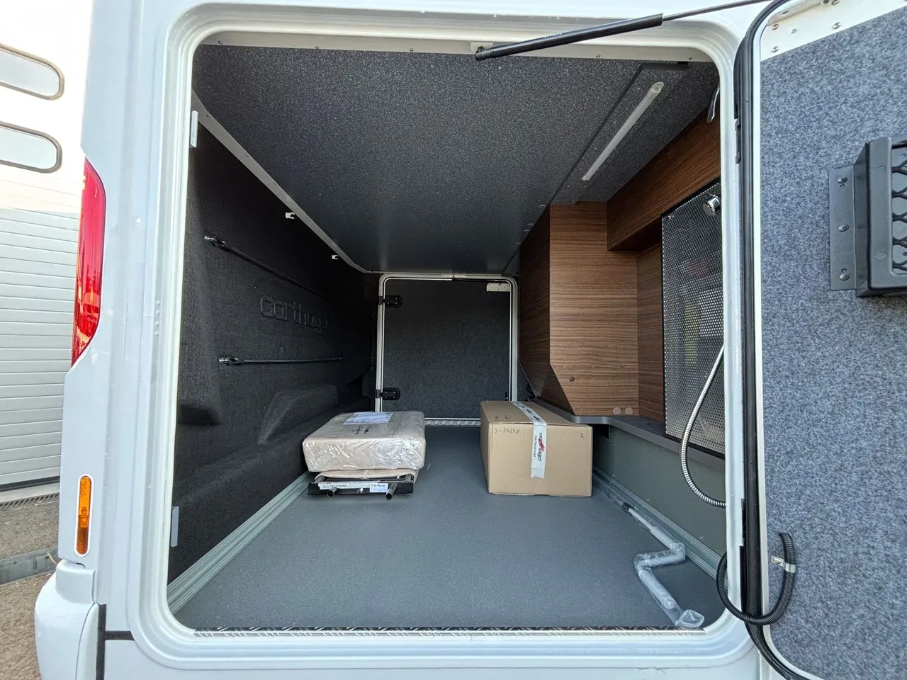 Camping-car - Carthago - Chic C-Line I 4.9LE-L Black Edition - 2027
