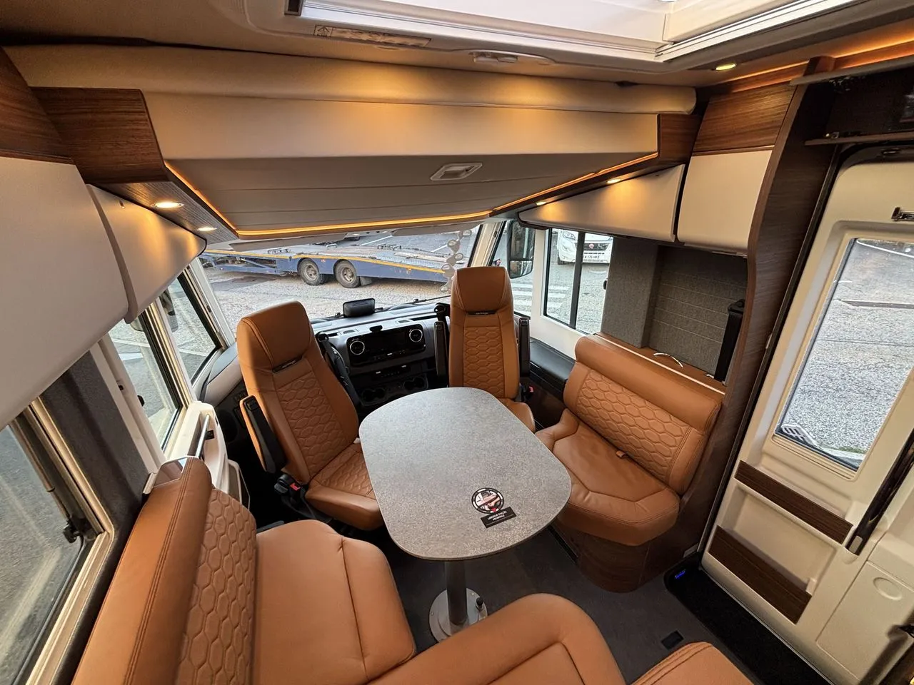 Camping-car - Carthago - Chic C-Line I 4.9LE-L Black Edition - 2027