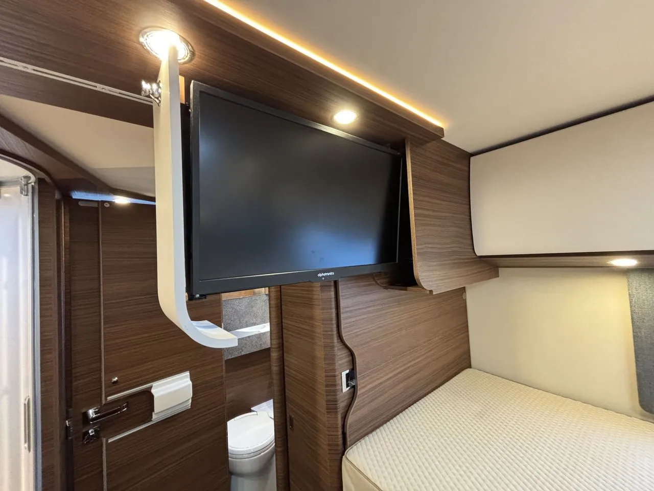 Camping-car - Carthago - Chic C-Line I 4.9LE-L Black Edition - 2027