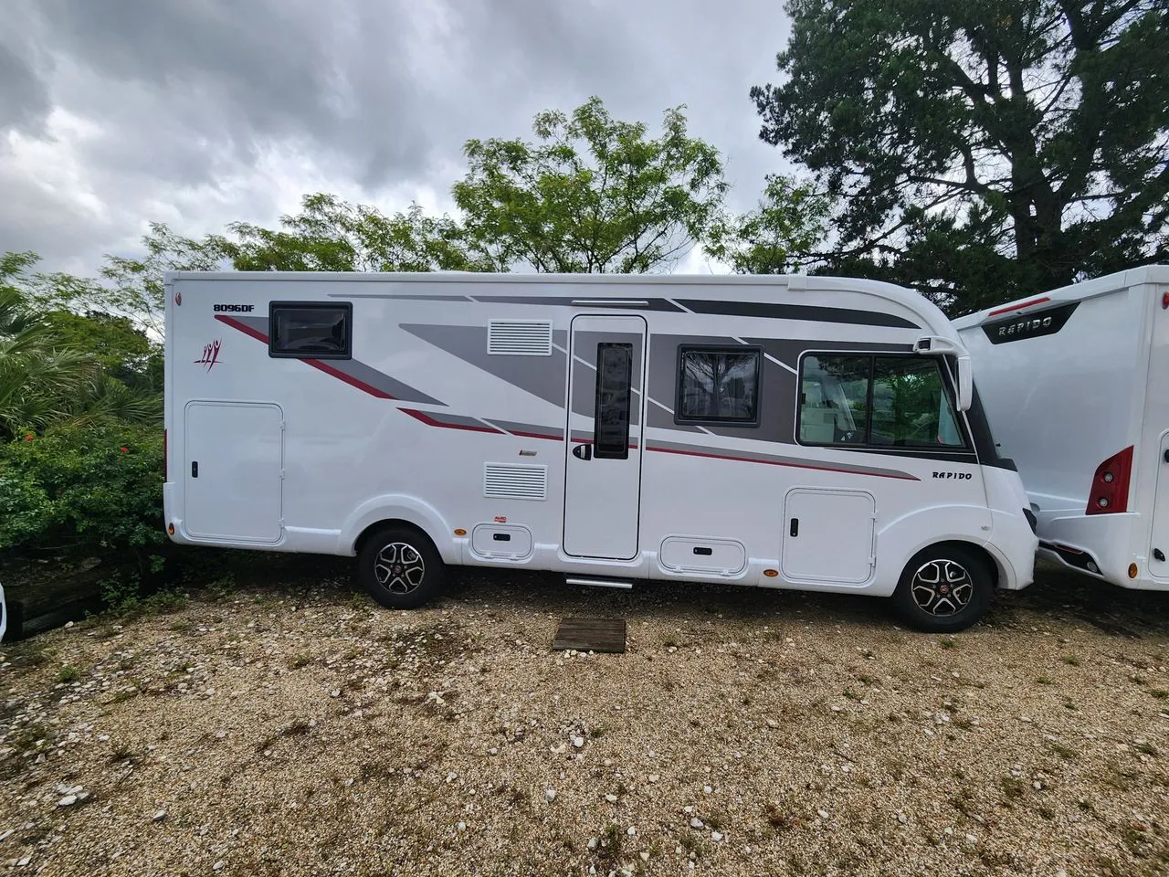 Camping-car - Rapido - 8096 DF ULTIMATE LINE - 2025