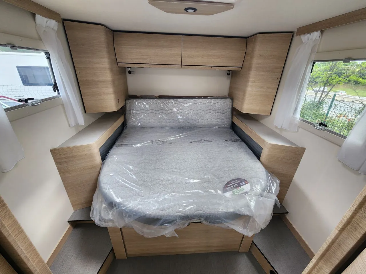Camping-car - Rapido - 8096 DF ULTIMATE LINE - 2025
