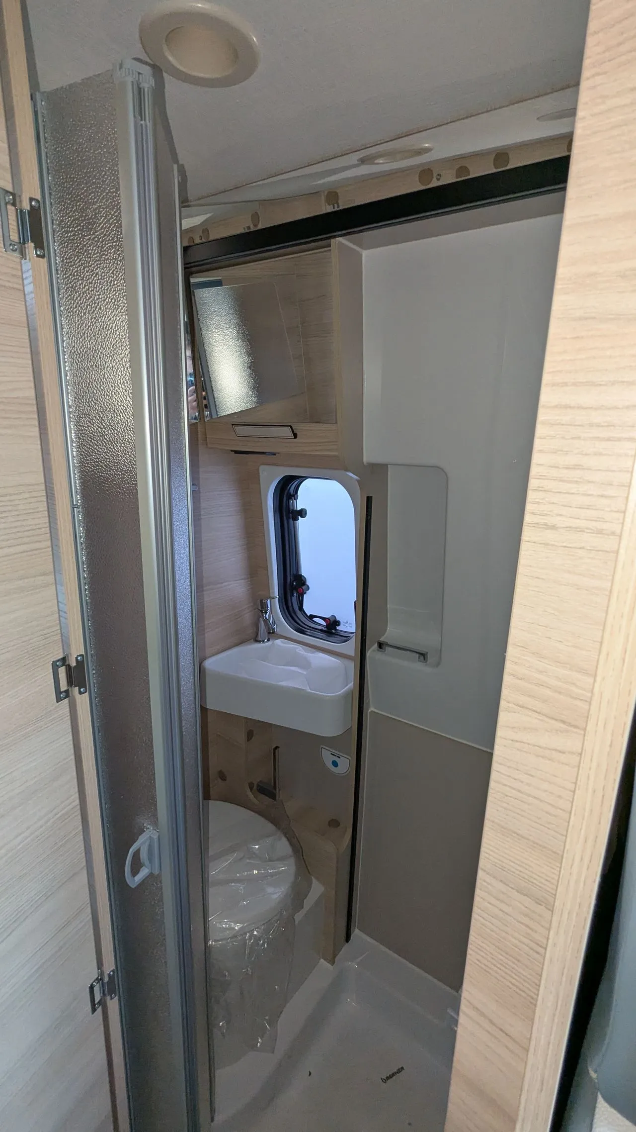 Fourgon aménagé - Challenger - V 217 SPORT EDITION - 2026