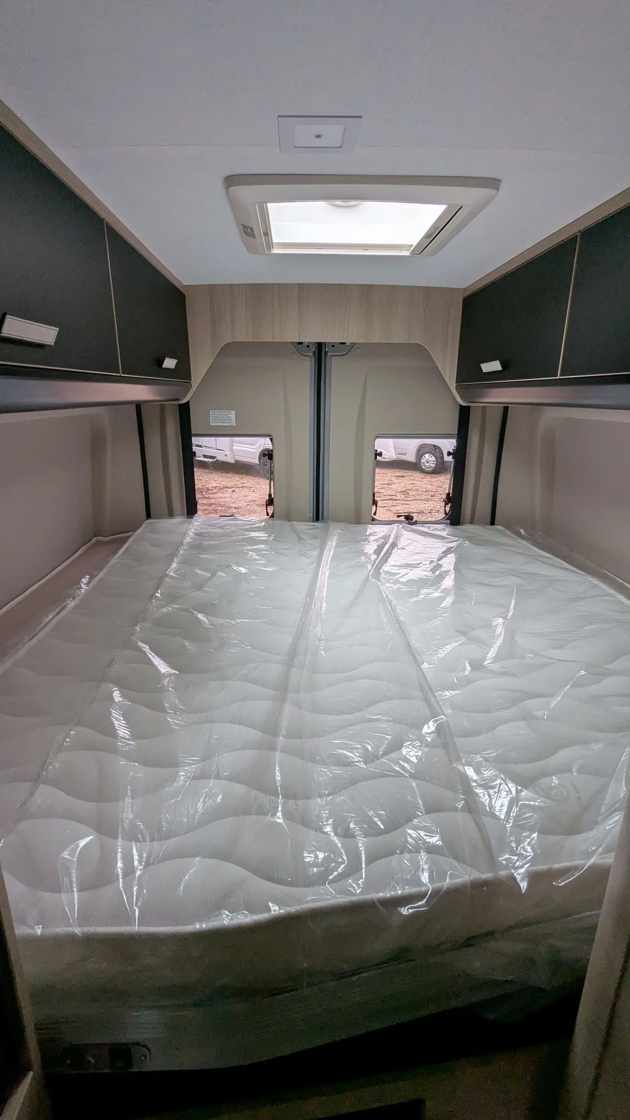 Fourgon aménagé - Challenger - V210 Sport Edition - 2026