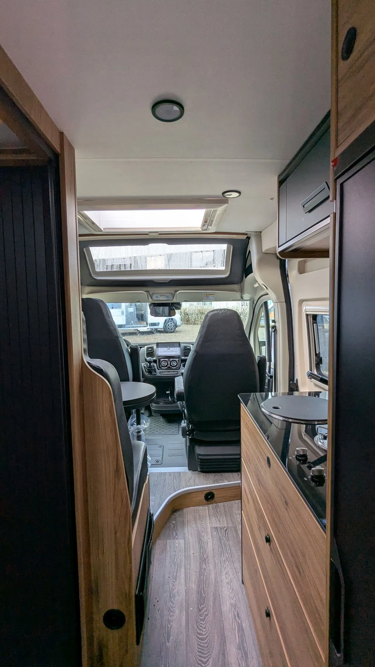 Fourgon aménagé - Font Vendôme - LEADERCAMP S - 2026