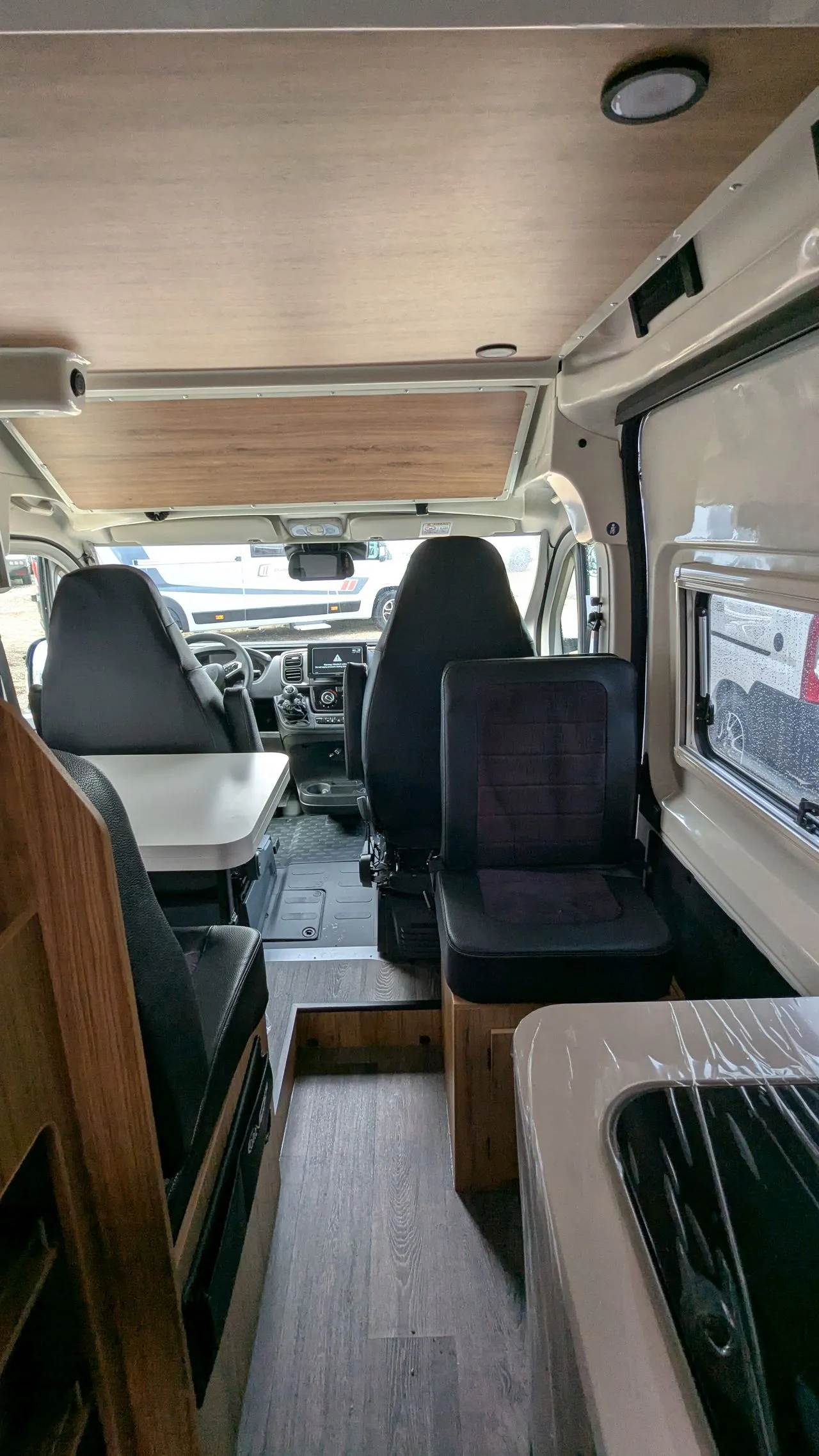 Fourgon aménagé - Font Vendôme - TERRAVAN - 2026