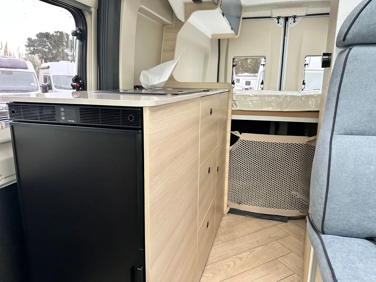 Fourgon aménagé - Challenger - V114 Break Edition Light - 2026