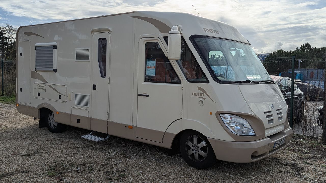 Camping-car NOTIN OURAL