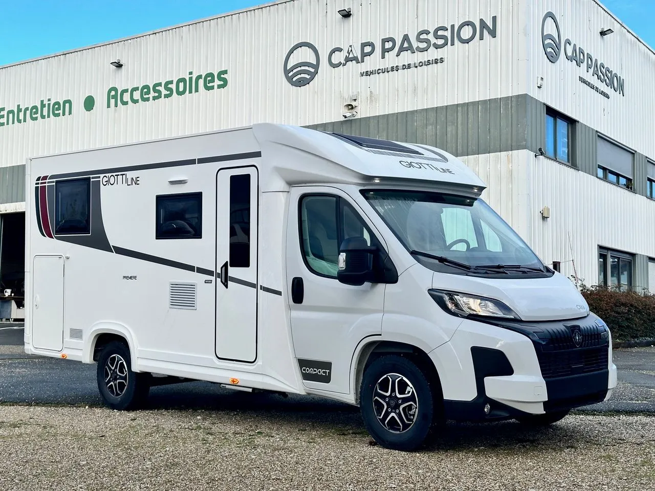 CX66 Compact Première 