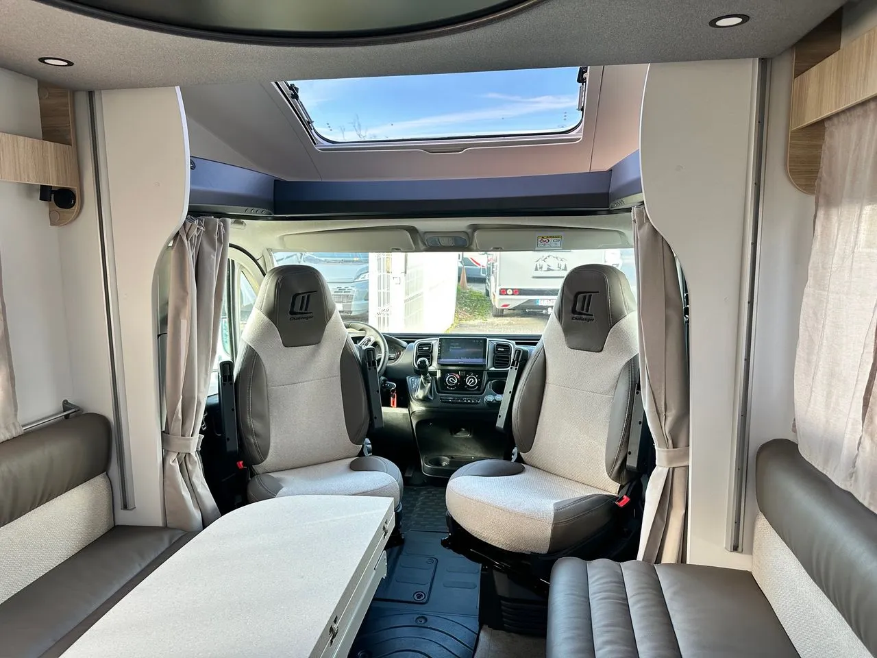 Camping-car - Challenger - 260 Ultimate Edition - 2026