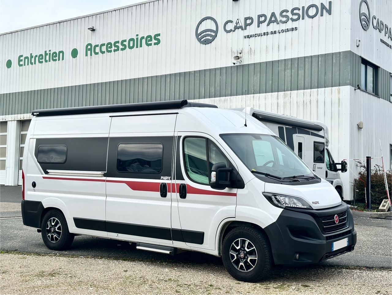 Camping-car PILOTE V600J