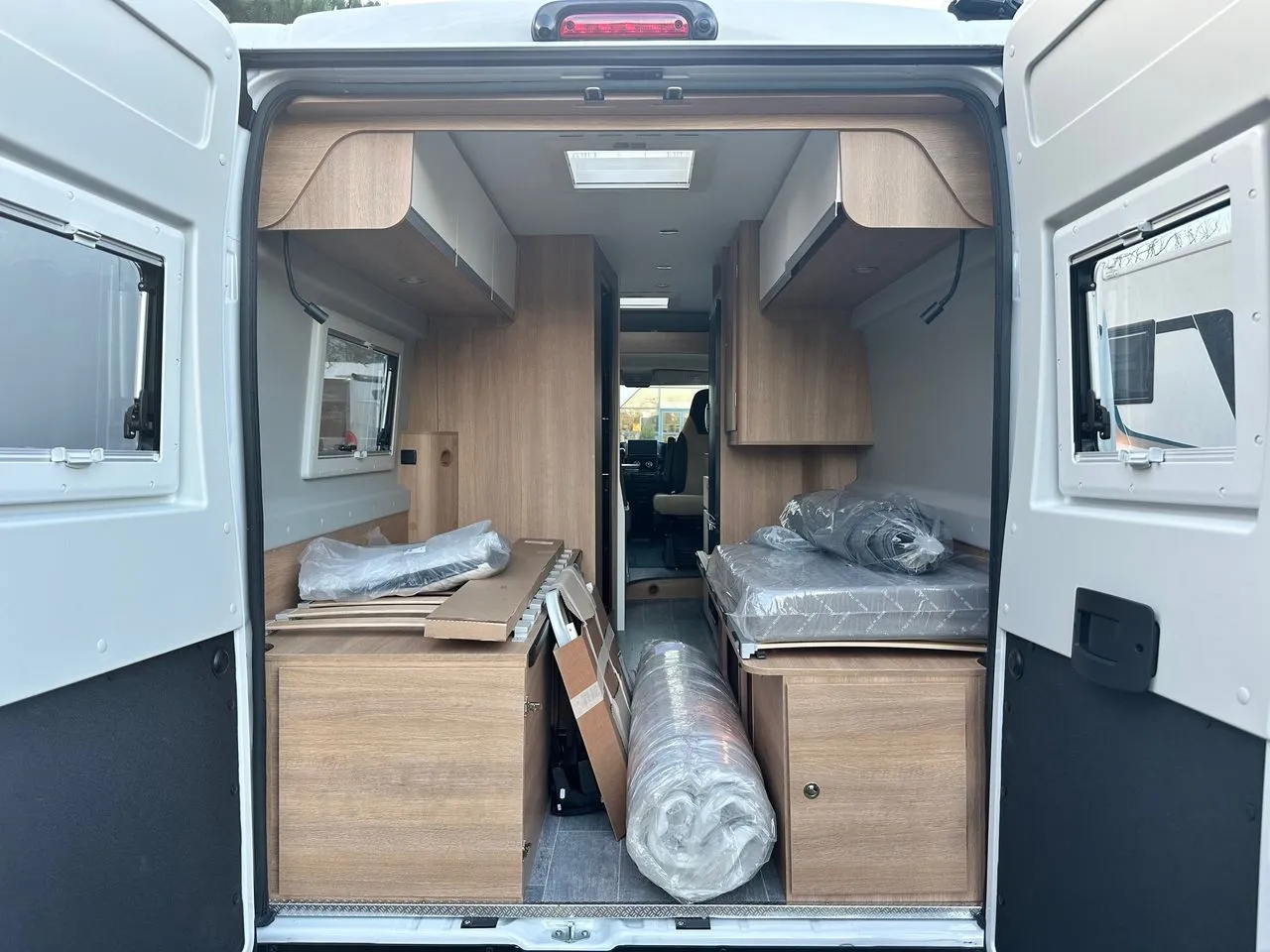 Fourgon aménagé - Giottiline - VAN 64 G - 2026