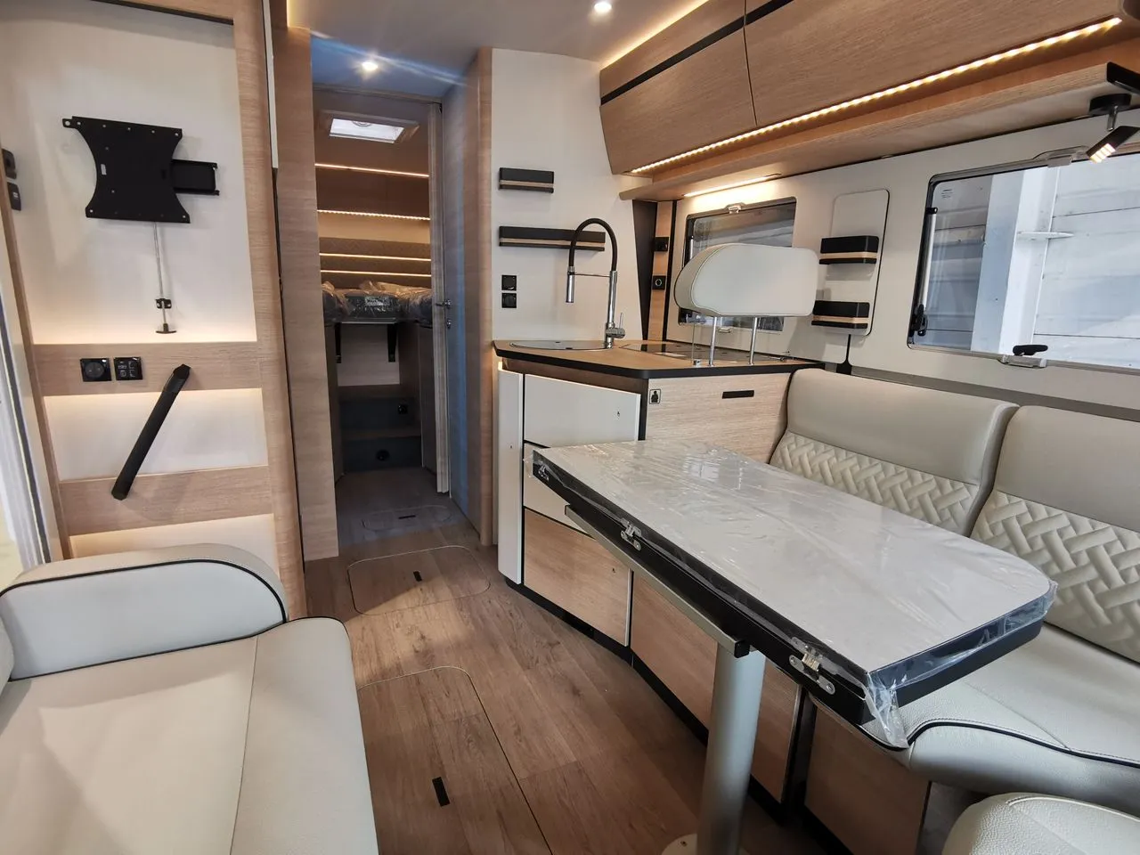 Camping-car - Rapido - 8066 DF - 2026