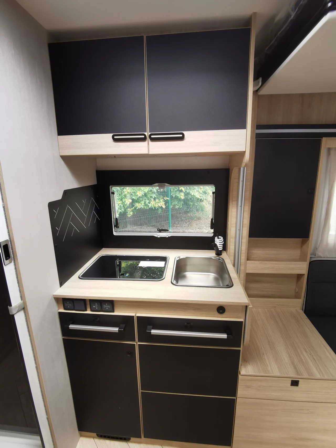 Camping-car - Challenger - 270 GRAPHITE EDITION - 2026