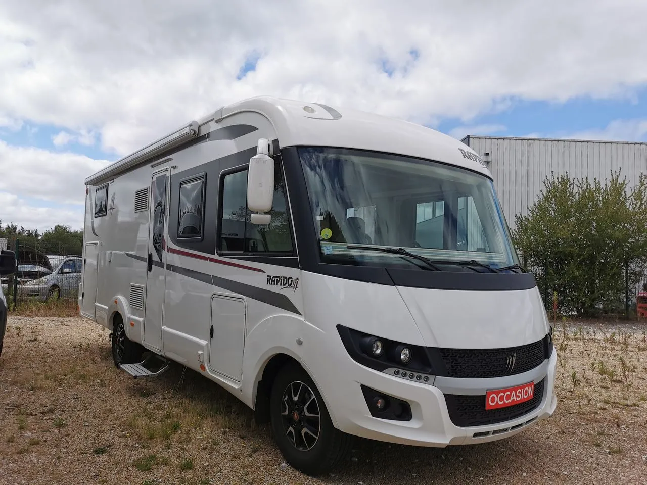 Camping-car occasion – Intégral — Camping-car profilé