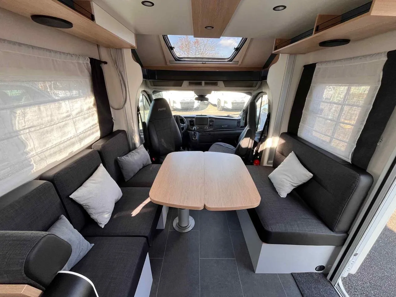 Camping-car - Pilote - A656 D ATLAS - 2024