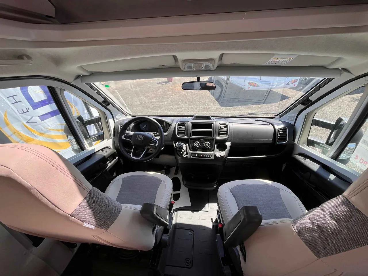 Fourgon aménagé - Adria - Matrix axess 650 DL - 2025