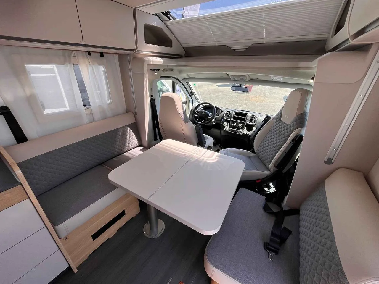 Fourgon aménagé - Adria - Matrix axess 650 DL - 2025