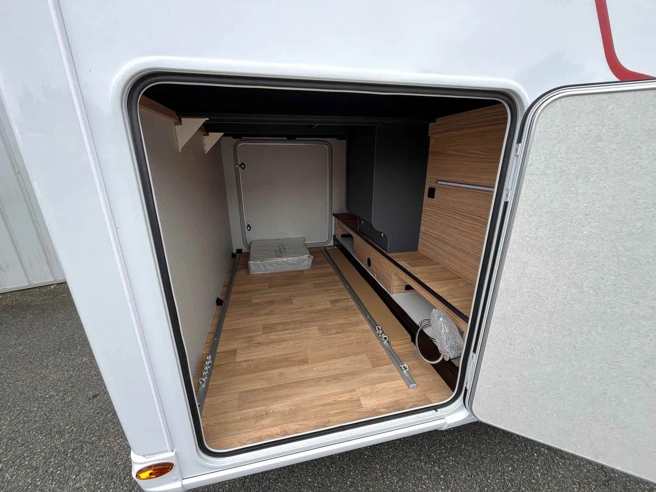 Camping-car - Pilote - G 740 FGJ EVIDENCE