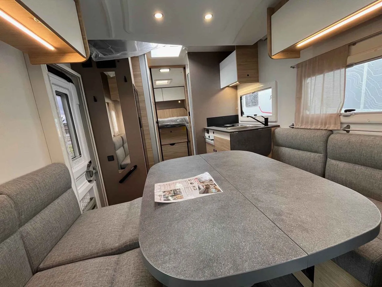 Camping-car - Challenger - 318 ANNIVERSAIRE