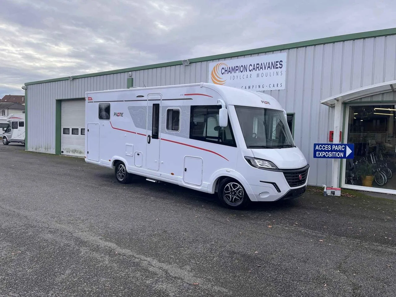 Camping-car - Pilote - G 720