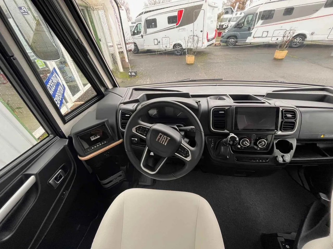 Camping-car - Pilote - G 720