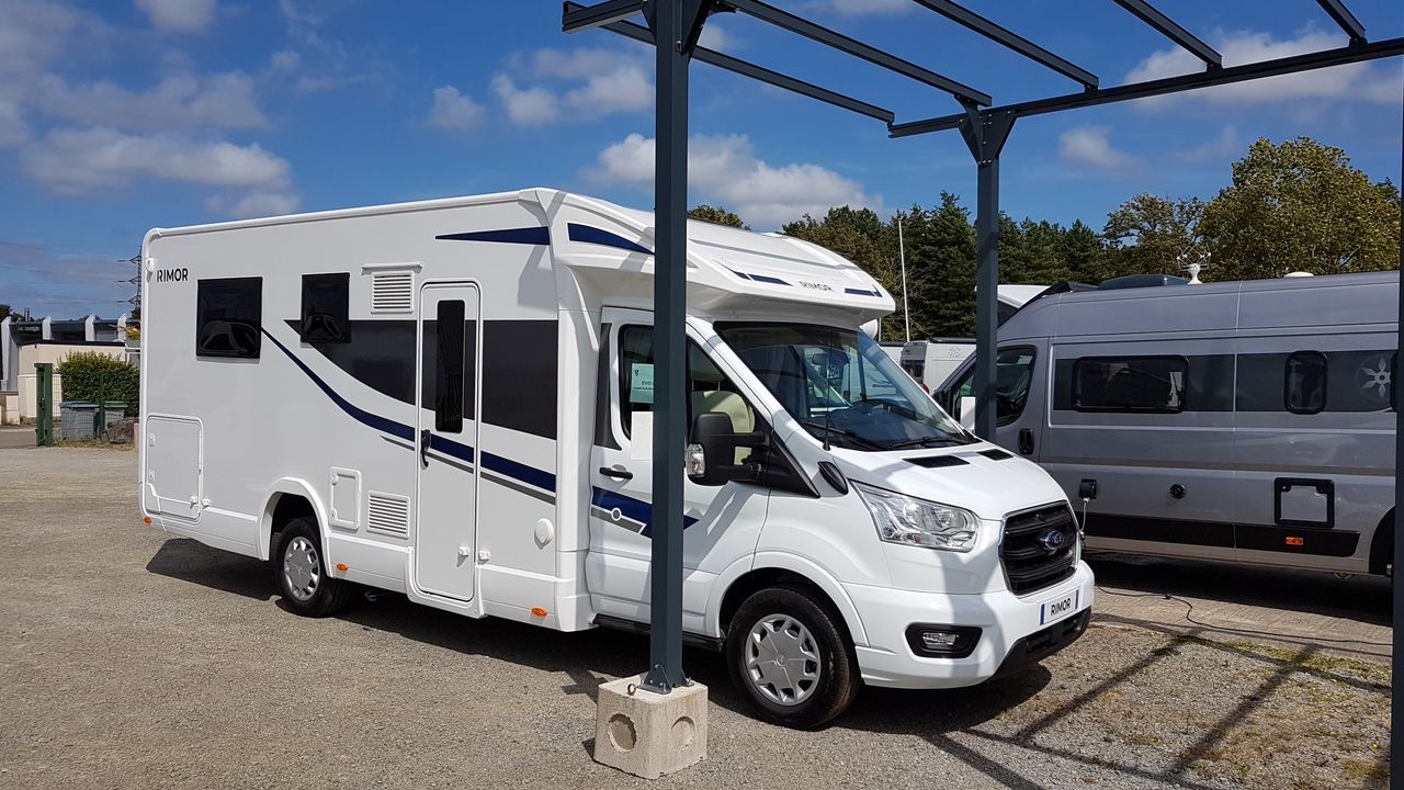 Camping-car RIMOR EVO 69 PLUS BOITE AUTO 170 CV.