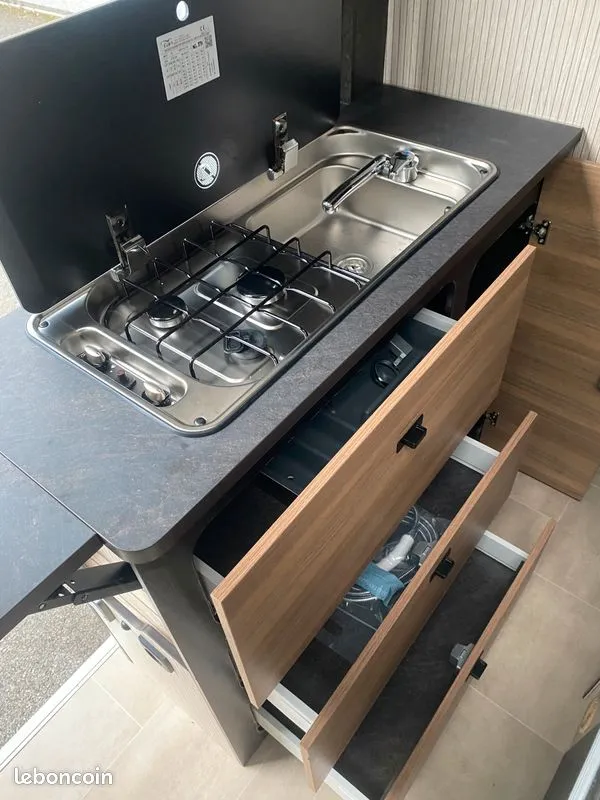 Fourgon aménagé - Rimor - RIMOR 38 GRD FRIGO/TT EQUIPEE. - 2025