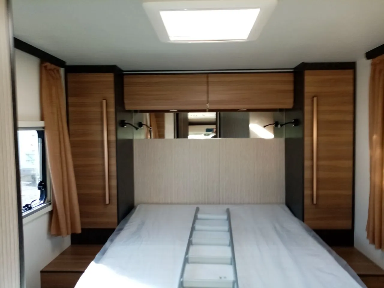 Camping-car - Rimor - SARUS 66 Lit central/ pav. - 2025