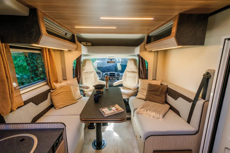 Camping-car - Rimor - SARUS 66 Lit central/ pav. - 2025