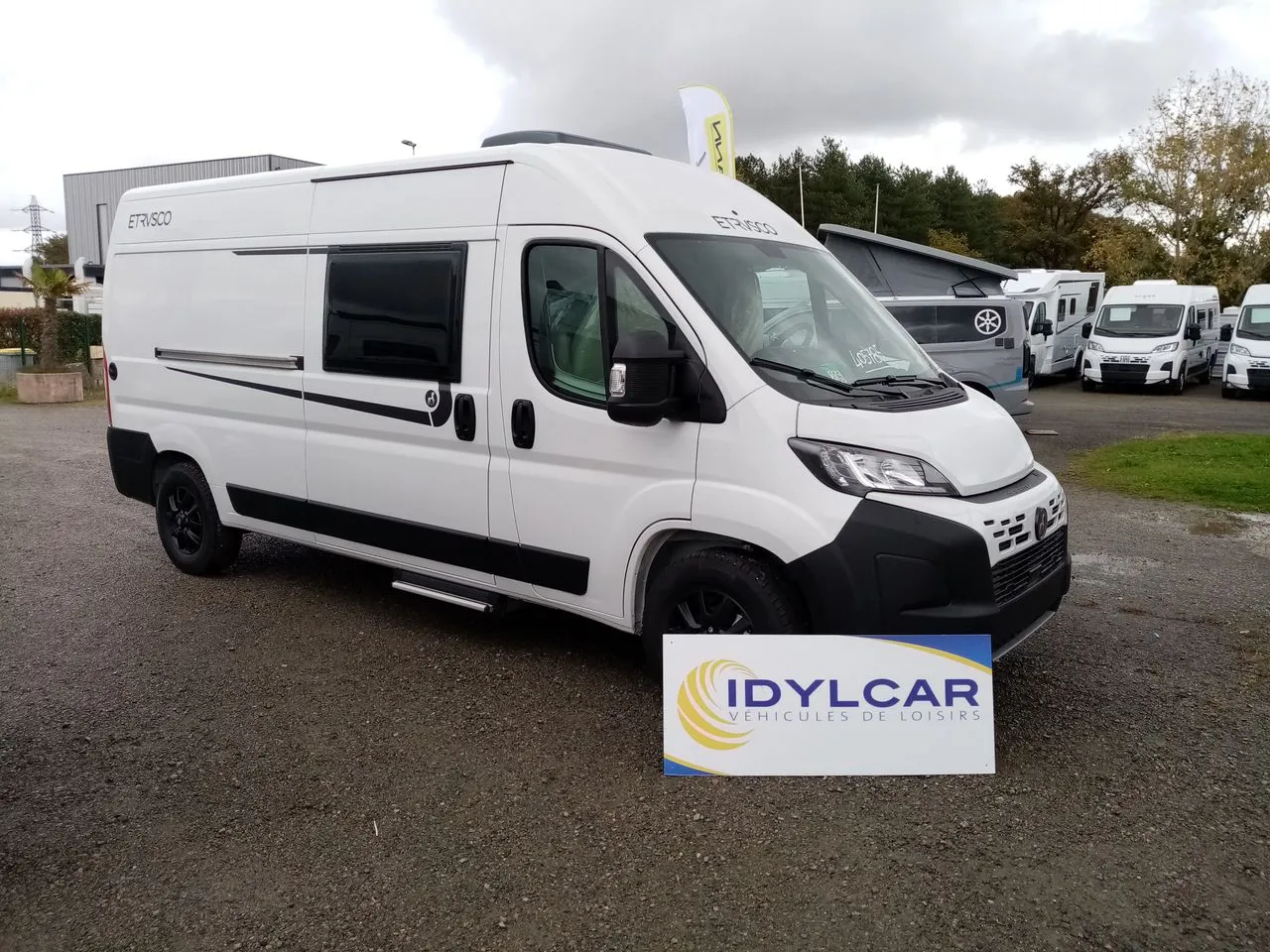 Fourgon aménagé - Etrusco - CV 600 DB FIAT NEUF offre packs. - 2026