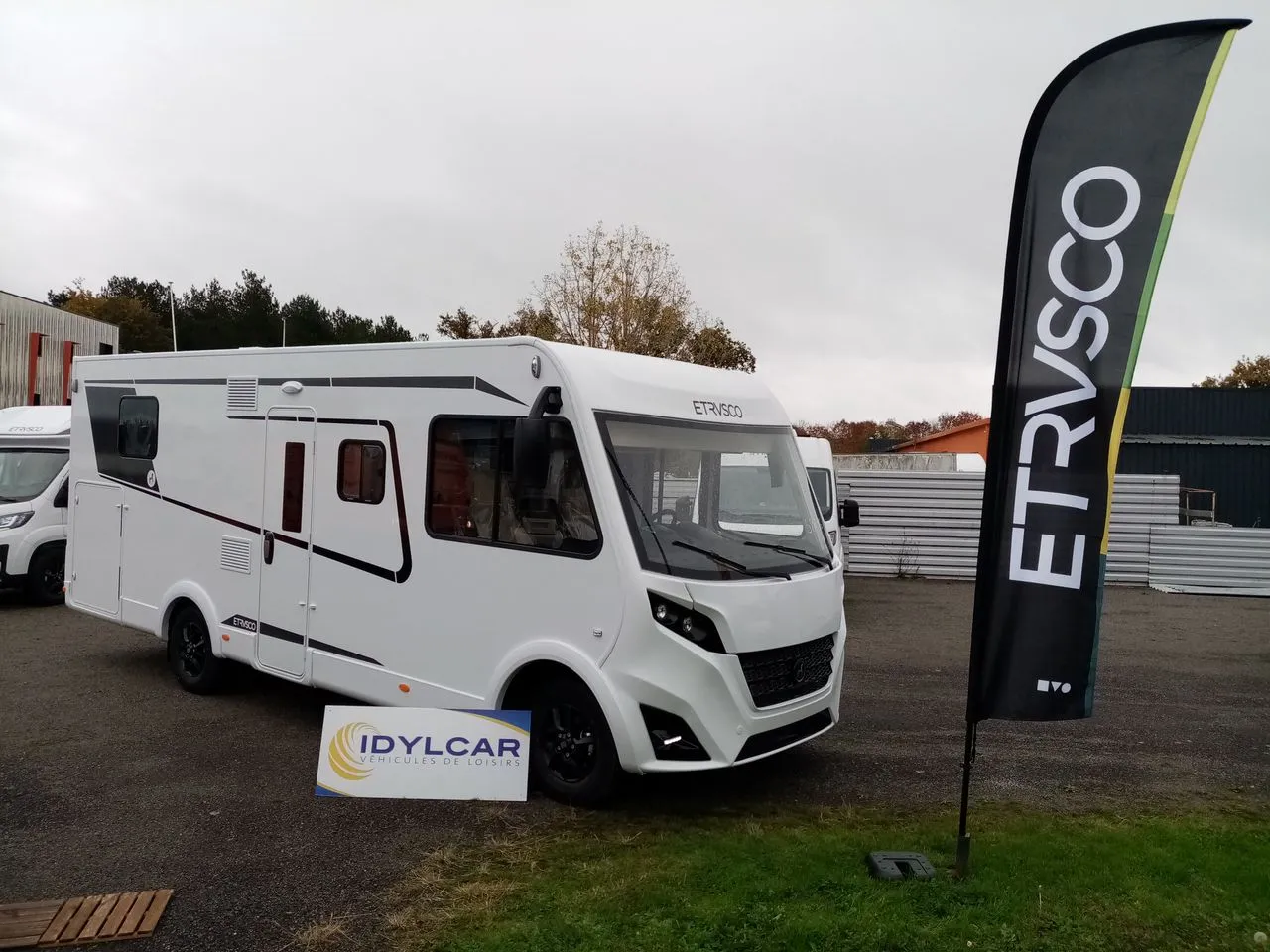 Camping-car - Etrusco - I 7400 QBC 2026.