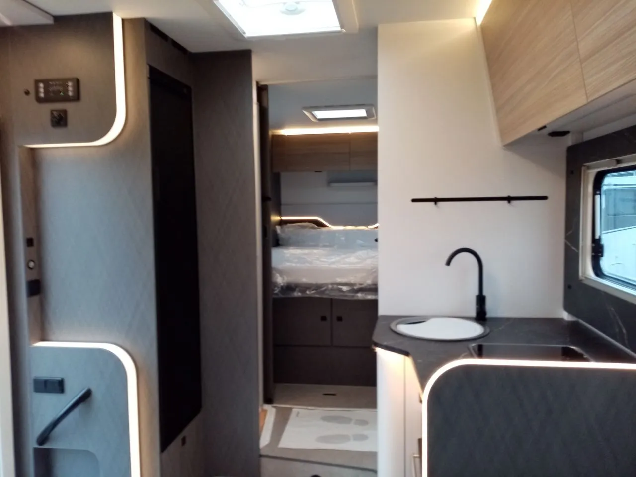 Camping-car - Etrusco - I 7400 QBC 2026.