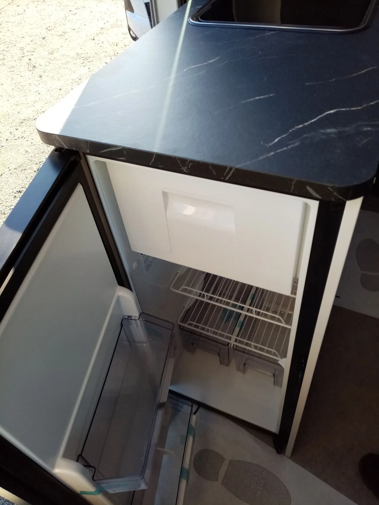 Fourgon aménagé - Etrusco - LIT JUMEAUX BOITE AUTO. - 2026