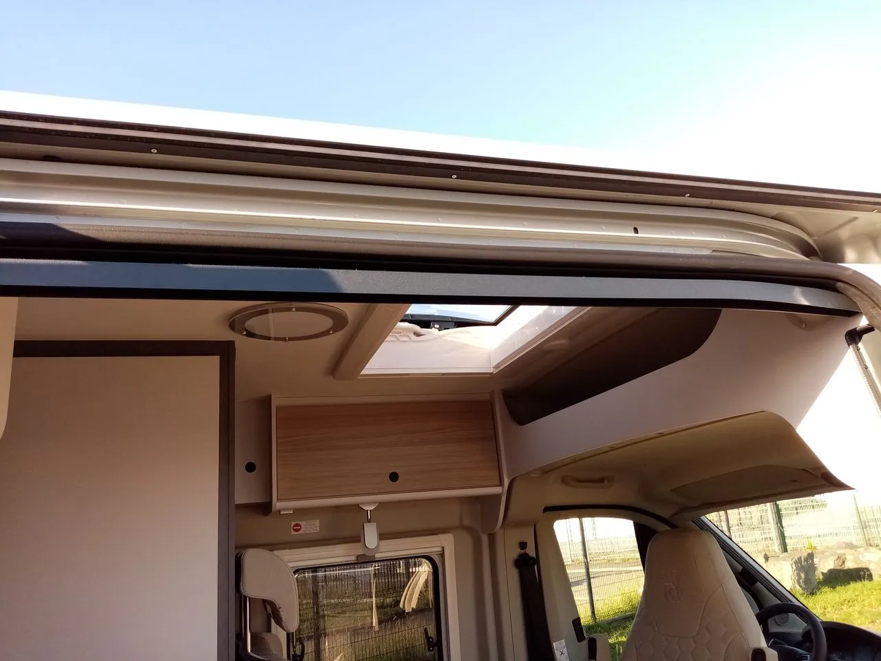 Fourgon aménagé - Etrusco - LIT JUMEAUX BOITE AUTO. - 2026