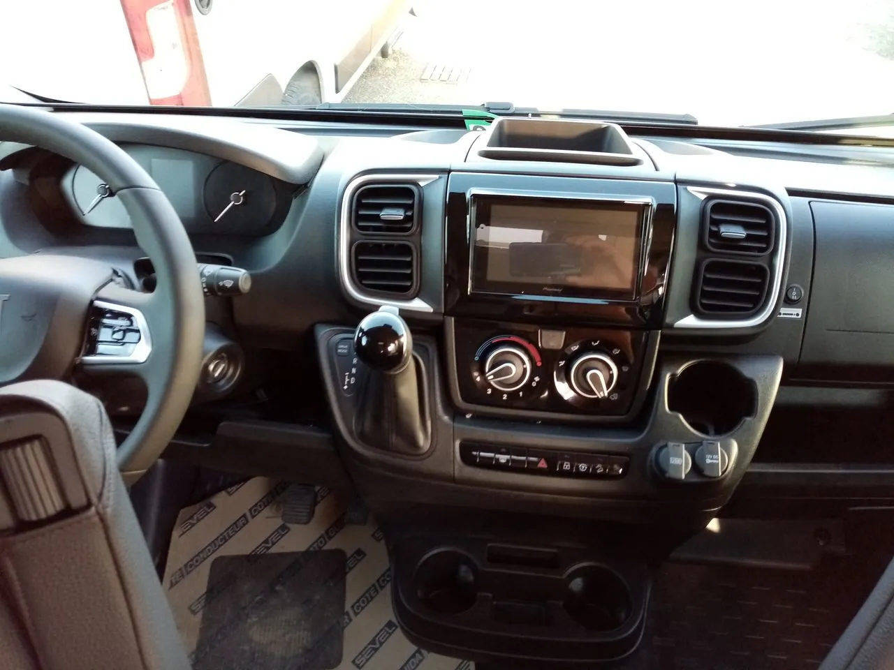 Fourgon aménagé - Weinsberg - 600 ME BA. GREY EDITION. - 2026