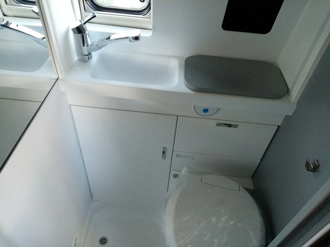 Fourgon aménagé - Weinsberg - 600 ME BA. GREY EDITION. - 2026