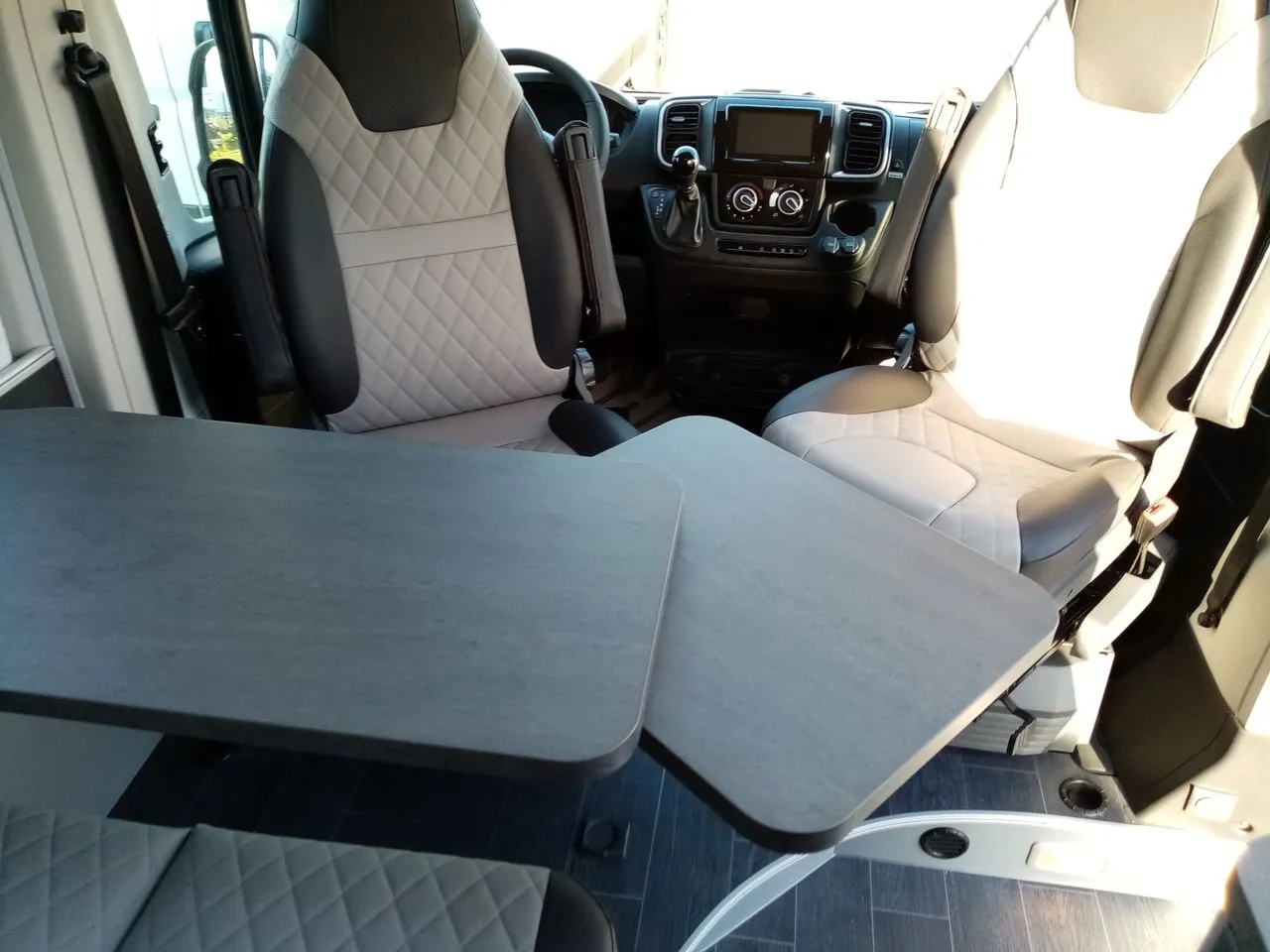 Fourgon aménagé - Weinsberg - 600 ME BA. GREY EDITION. - 2026