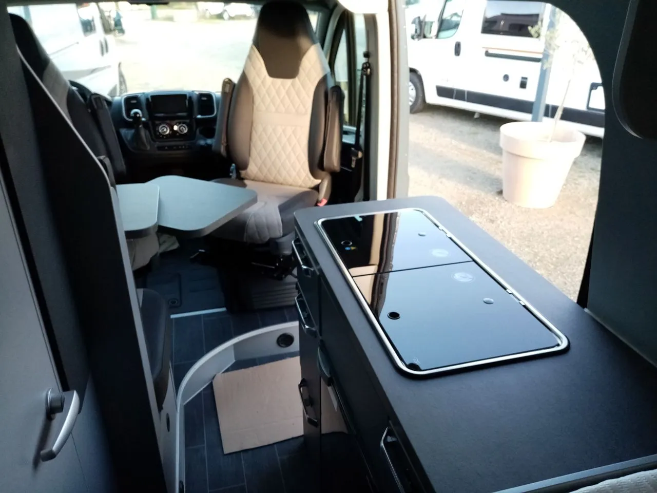 Fourgon aménagé - Weinsberg - 600 ME BA. GREY EDITION. - 2026