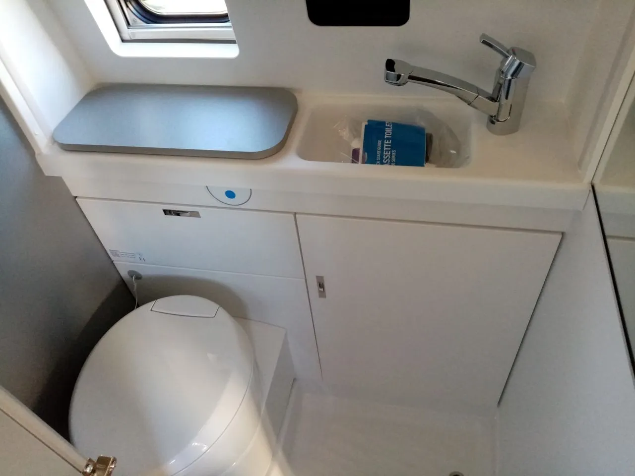 Fourgon aménagé - Weinsberg - 600 MQ BOITE AUTO GRD FRIGO. - 2026