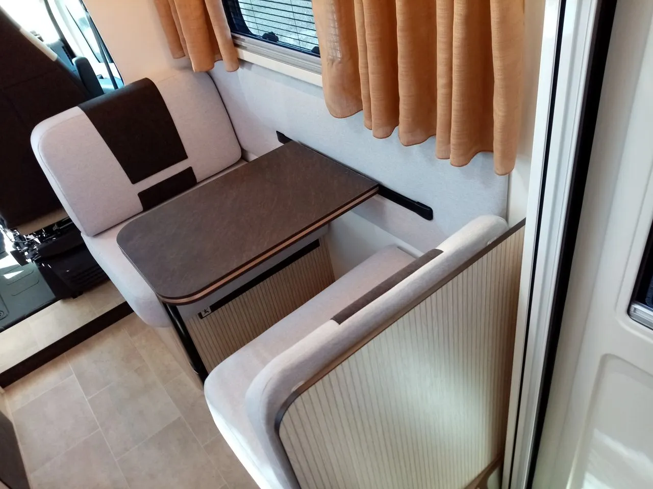Camping-car - Rimor - SARUS 9 * 7 PL * - 2026