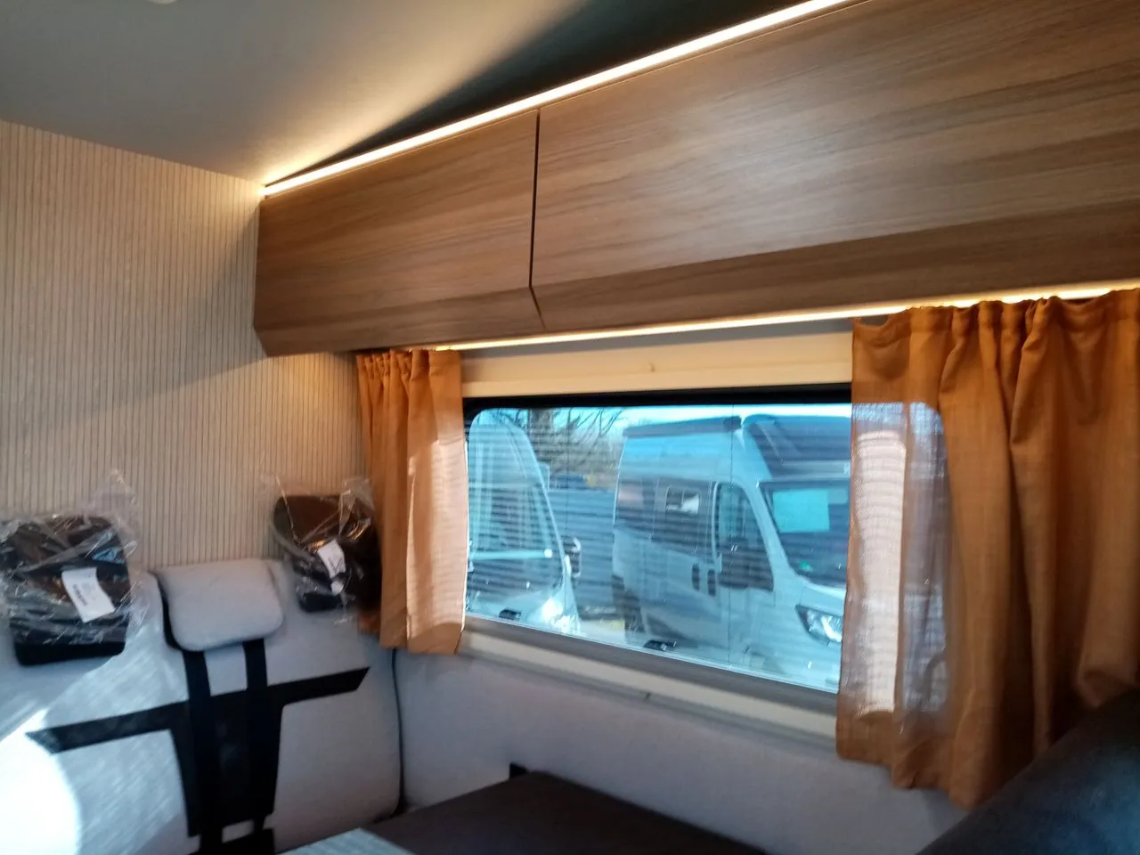 Camping-car - Rimor - SARUS 9 * 7 PL * - 2026