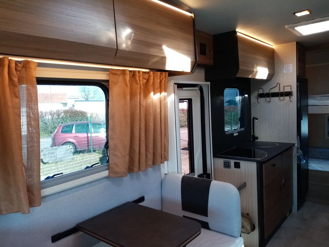 Camping-car - Rimor - SARUS 9 * 7 PL * - 2026