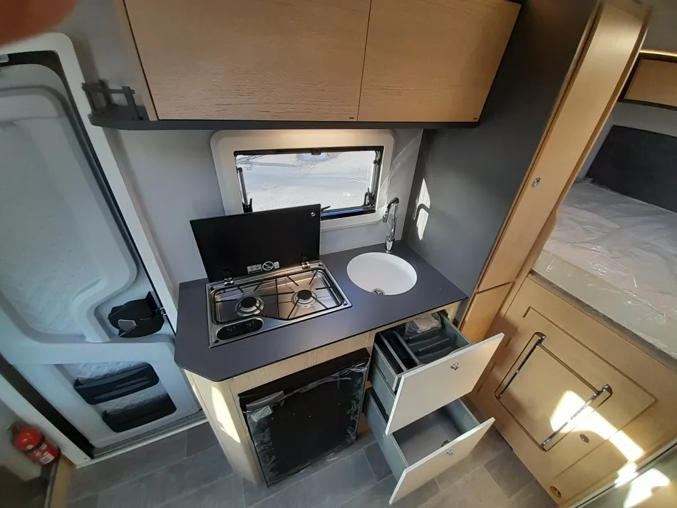 Camping-car - Giottiline - COMPACT C 60 - 2025