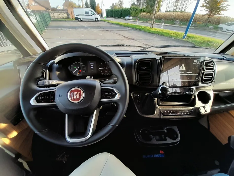 Camping-car - Eura Mobil - INTEGRA I 890 QB - 2024