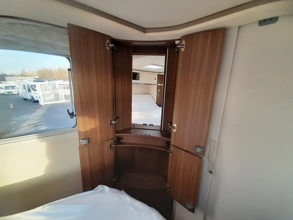 Camping-car - Eura Mobil - INTEGRA I 890 QB - 2024